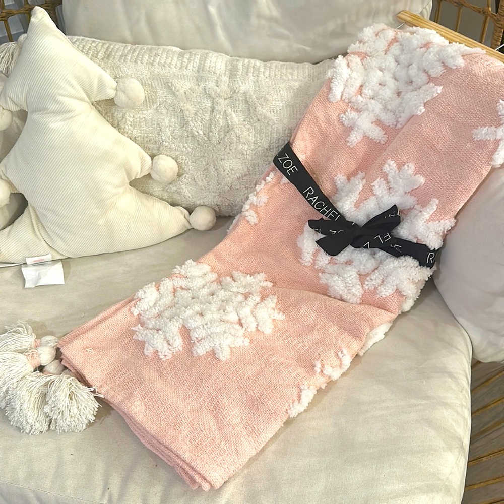 Pink Rachel Zoe Christmas Snowflake Blanket Throw Tiktok Viral